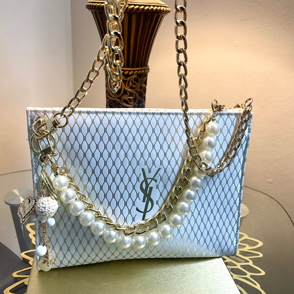 YSL - Picture 2 of 15
